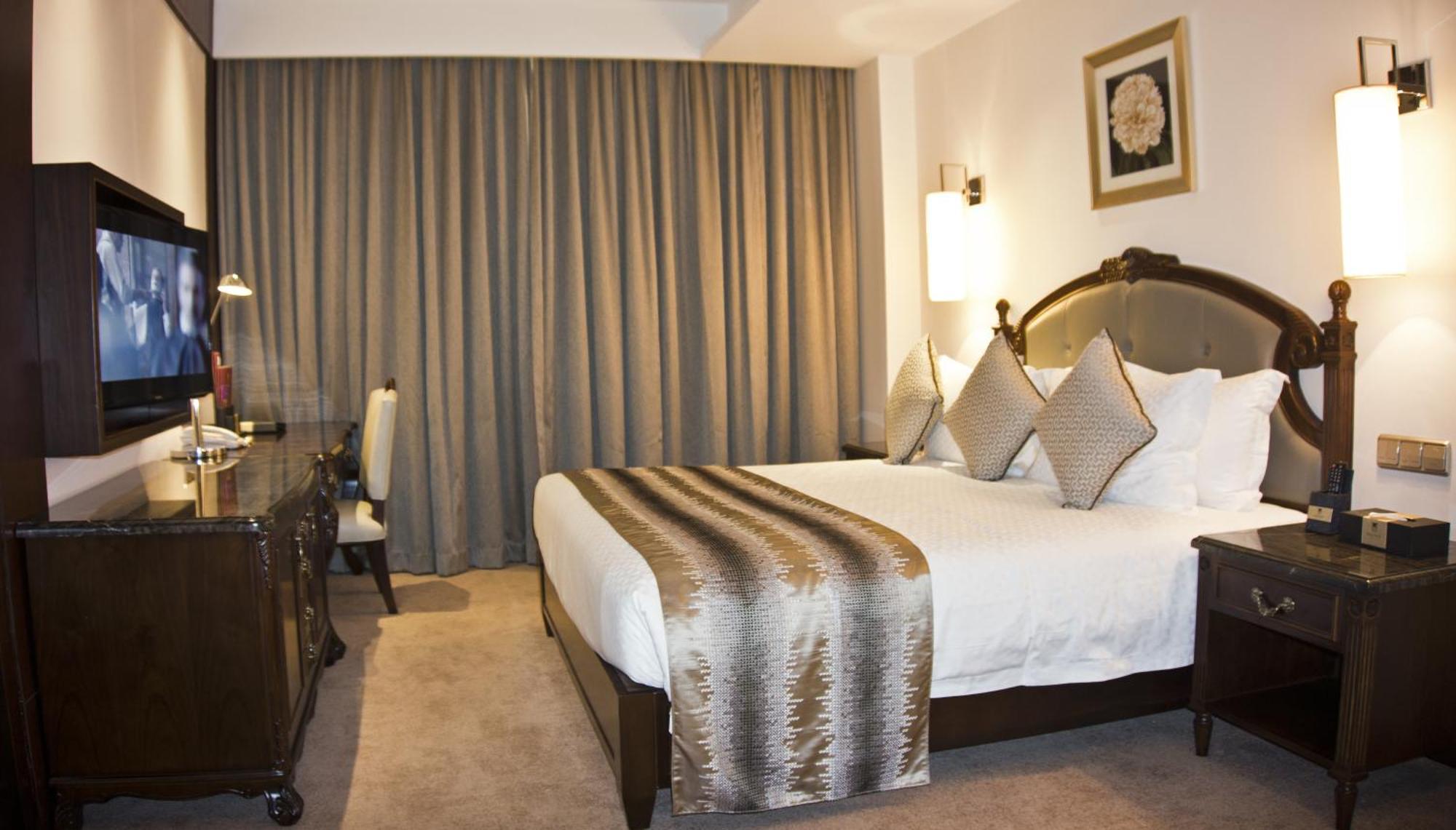 Tang Palace Hotel Acra Habitación foto